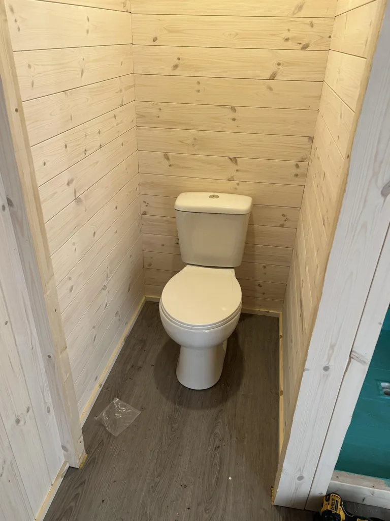 casă de baie mobilă-casă de baie-23m2